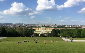 100 m2 Sunny Apartments - Schoenbrunn